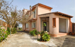 Amazing home in Marinella di Selinunte with WiFi and 4 Bedrooms, Marinella